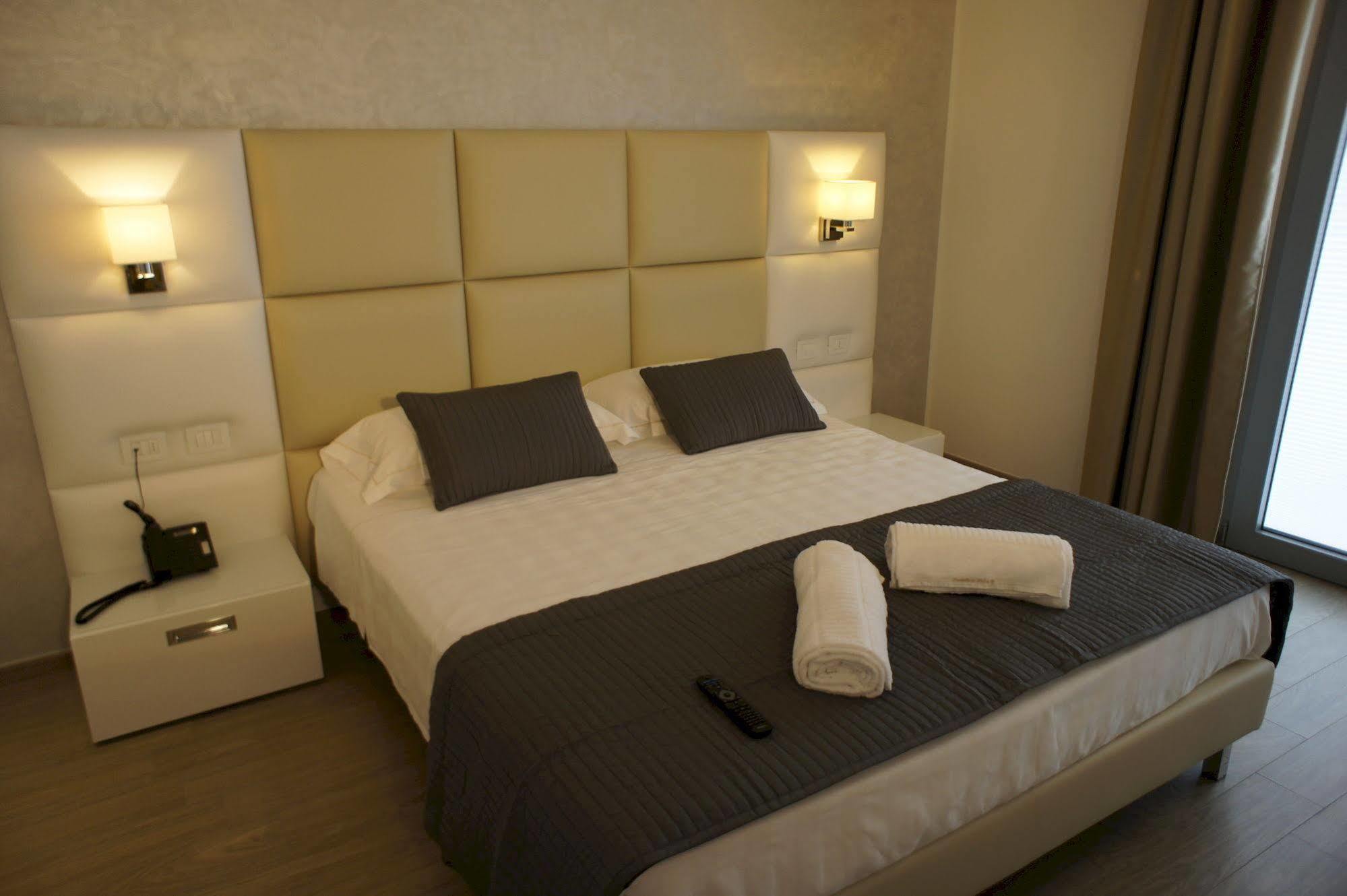 Hotel Al Veliero Pontevico المظهر الخارجي الصورة